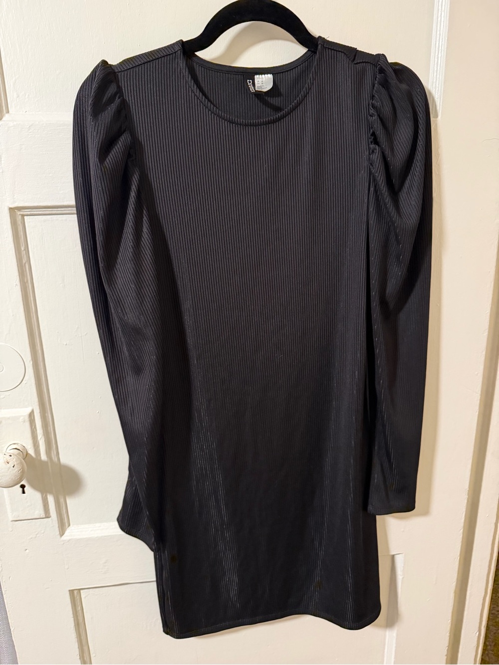 H&M Divided Black Ribbed Puff Shoulder Long Sleeve Dress Women's Medium